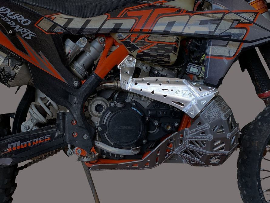 EXTENSIÓN CUBRE CÁRTER SUPERIOR PARA KTM-HUSQVARNA-GASGAS 2T 2020-2023