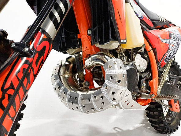 CUBRECARTER CON PROTECTOR DE BUFANDA FMF GNARLY PARA KTM-HUSQVARNA-GASGAS TBI 250/300 2T