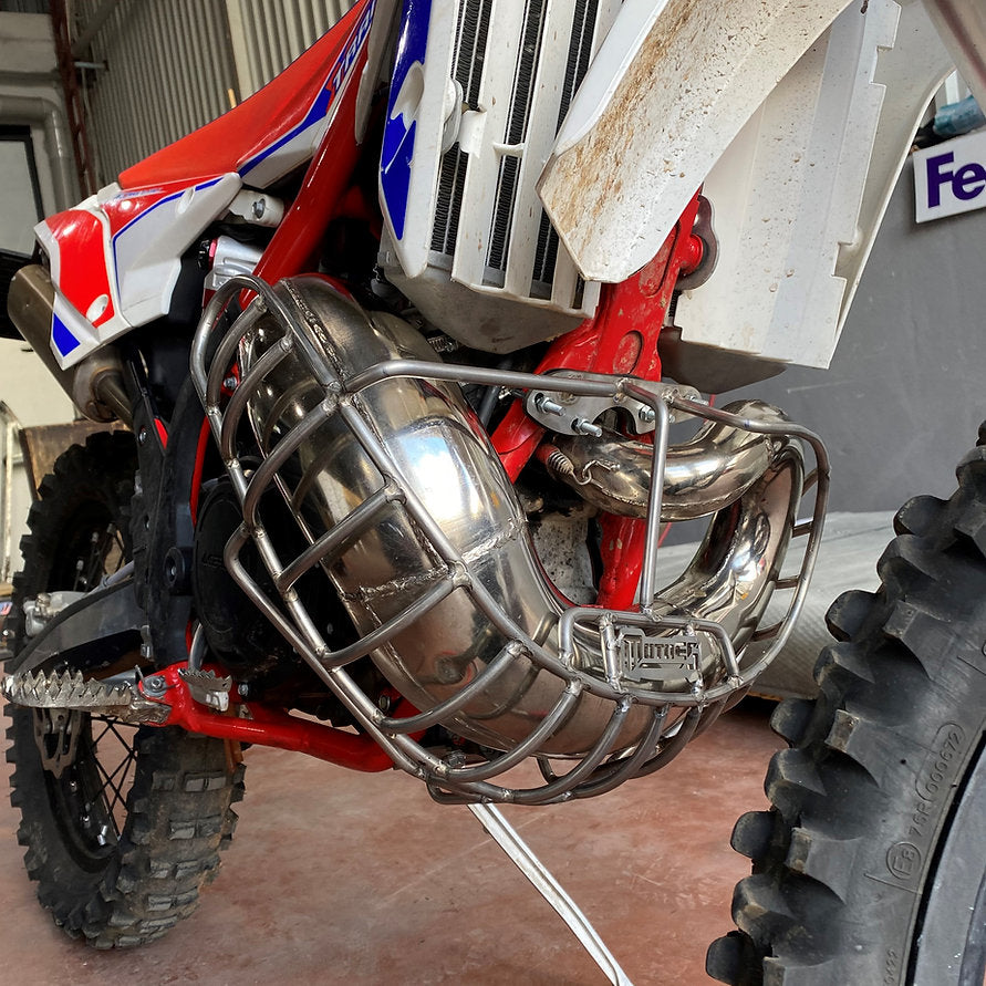 PROTECTOR DE BUFANDA TIPO JAULA CON CUBRE CÁRTER PARA BETA XTRAINER FMF 2017-2024 2T