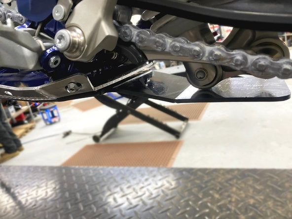 CUBRECARTER CON PROTECTOR DE BUFANDA KTM y HUSQVARNA 150 cc (2024-2025)