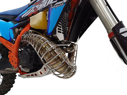 PROTECTOR DE BUFANDA TIPO JAULA PARA ESCAPE DE MOTOES - KTM-HSQ-GG 2023-26 TBI